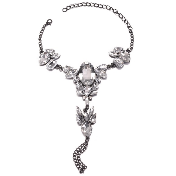 Beautiful Rhinestone Anklet - Picture 3 of 4